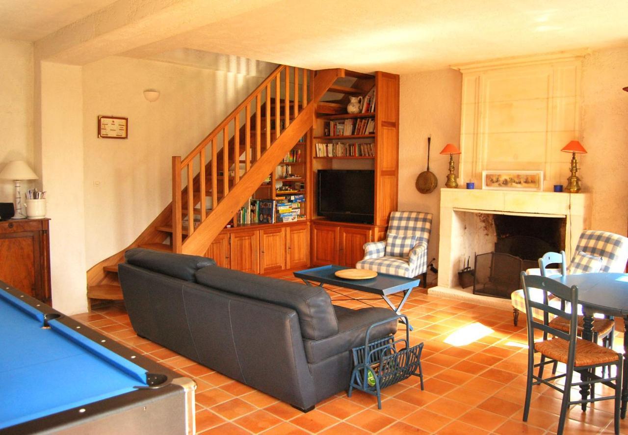 Logis De Chenac - Chambres Et Table D'Hotes Chenac Saint Seurin d'Uzet Bagian luar foto